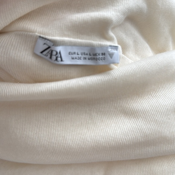 Zara Cream Ruched Off-Shoulder Blouse - Picture 3 of 4